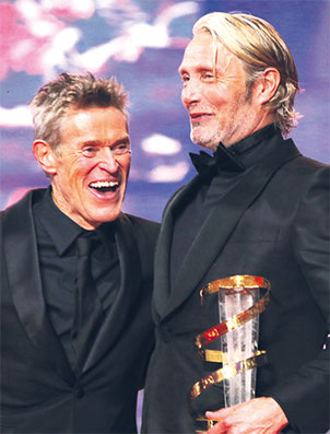 mads-mikkelsen-et-willem-dafoe-048.jpg mads-mikkelsen-et-willem-dafoe-048.jpg